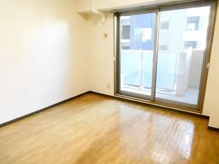 ユーヒルズ【3階】の外観