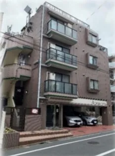 スリーツリーズの画像