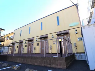 ルイ・トキワの外観