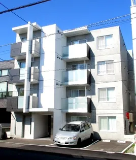 ルフェリ南郷の画像