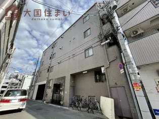 グランドウイング【1階】の外観