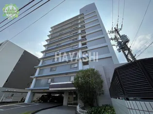 サンリラ駅前の画像