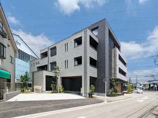 マンスフィールド ヤマコ【2階】の外観
