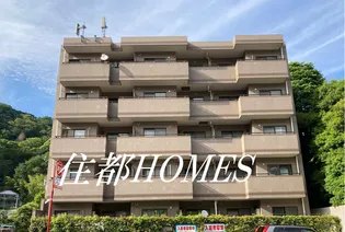 アンビエンテ湯河原【2階】の外観