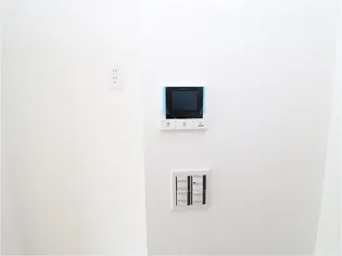 ピネータ天保山【3階】の内装