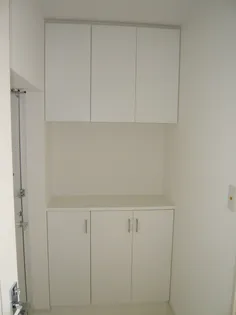 プライムスクエア【3階】の玄関