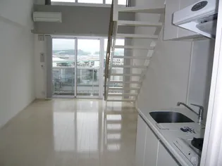 プライムスクエア【3階】の居間