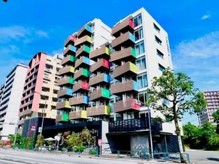 東京都新宿区大京町【マンション】の外観