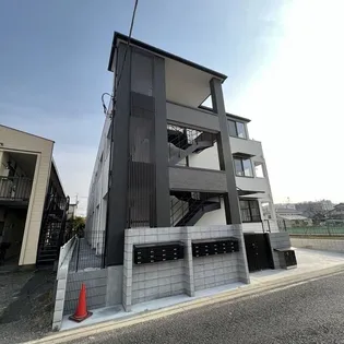 東京都稲城市東長沼【アパート】の外観