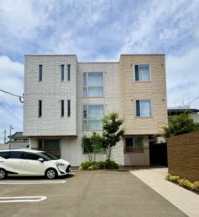 シャーメゾンクレールの画像