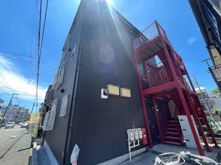 神奈川県横浜市神奈川区松見町1【アパート】の外観