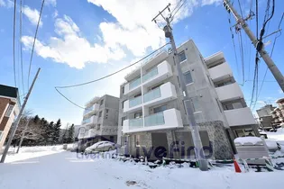 ONEPEAR月寒西の画像