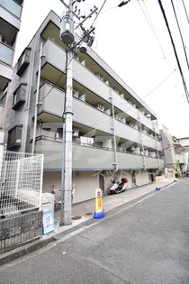 モアクレスト【1階】の外観