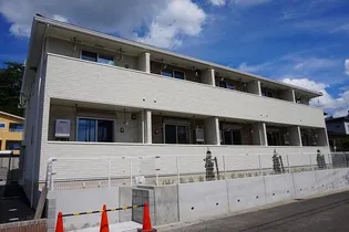 ラディアIの画像