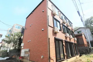 ベイルーム新子安【1階】の外観