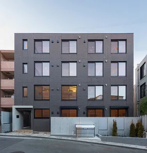 東京都品川区荏原1【マンション】の外観