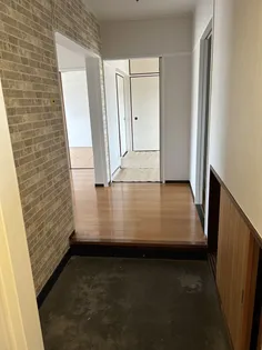 大迫アパート【4階】の玄関