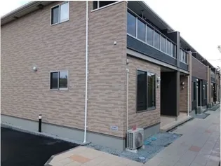 プティ・シャトーA棟【1階】の外観