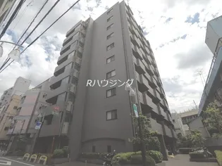 ルーブル北新宿【6階】の外観