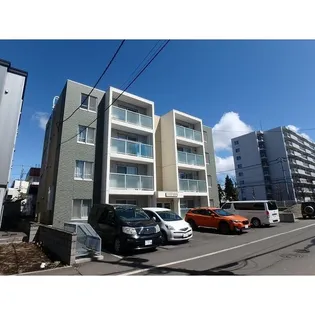 クローバー西麻生の画像