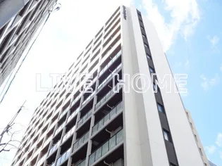 東京都新宿区西新宿8【マンション】の外観