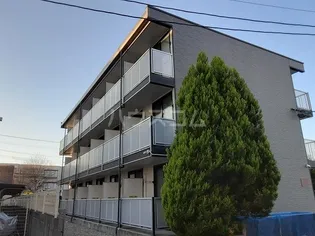 レオパレスイターナル原【3階】の外観