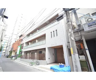 M style新宿【2階】の外観