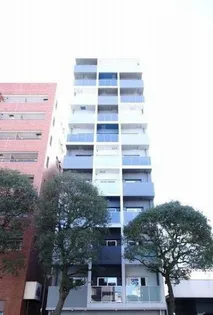 東京都新宿区東五軒町【マンション】の外観