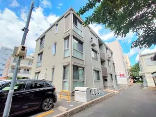 岡山県岡山市北区岩田町【アパート】の外観