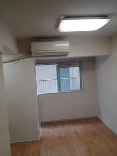 池之端グリーンハイツ【2階】の外観