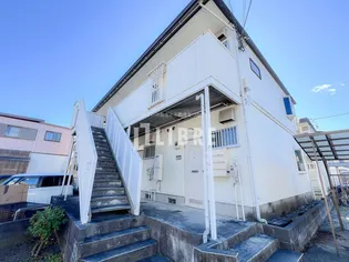 ドミールヤマミヤA【1階】の外観