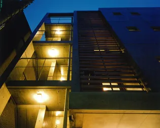 東京都港区赤坂8【マンション】の外観