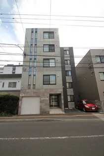 BALBONI平岸の画像