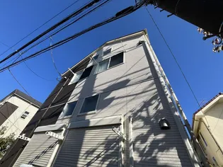 【アザーレ・パッシオ栗谷B】【1階】の外観