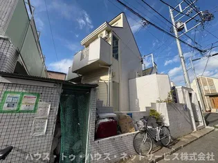 ジュネパレス新松戸第12【1階】の外観