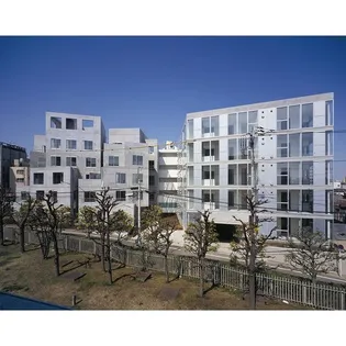 Treform【4階】の外観