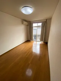 サクセスハイム【2階】の居間