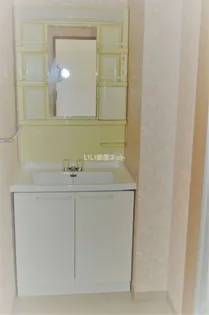 ロータスハウス【2階】の内装