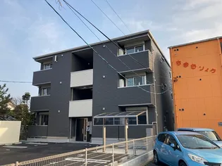 アメリ【1階】の外観