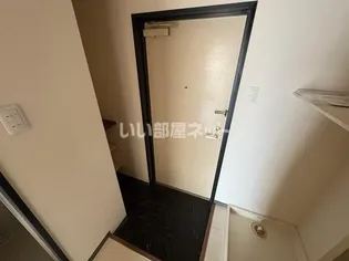 明光ハウス【4階】の玄関