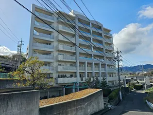 エスティーム地御前の画像
