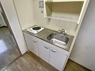 コンフィアンス【2階】のキッチン