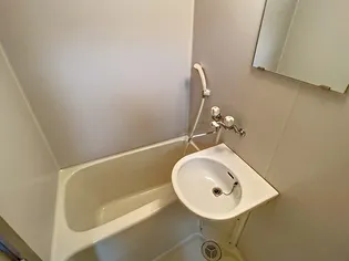 コンフィアンス【2階】の風呂