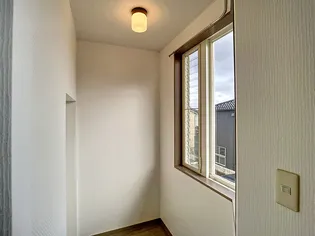 コンフィアンス【2階】の内装