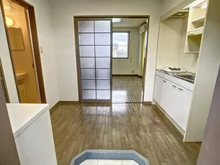 コンフィアンス【2階】の玄関