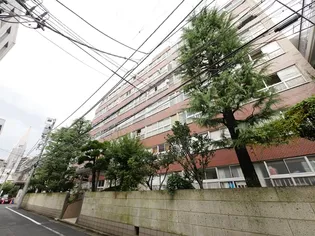 原宿第三宮廷マンション【6階】の外観