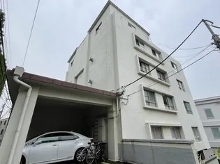 メイゾン初台【1階】の外観