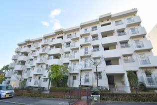 広島県広島市西区鈴が峰町【マンション】の外観