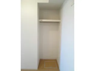 カームリーガーデンIII【1階】の内装