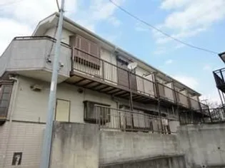 サンヒルズ A棟【2階】の外観